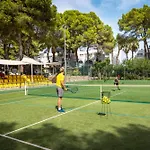 Tui Magic Life Cala Pada 4*