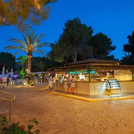 Tui Magic Life Cala Pada