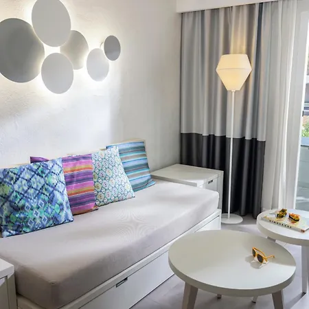 Hotel Tui Magic Life Cala Pada Santa Eulària des Riu