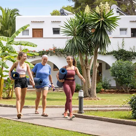 Tui Magic Life Cala Pada סנטה אאולריה דס ריו