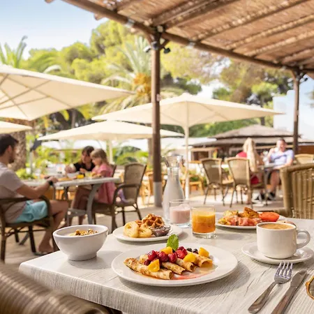 Tui Magic Life Cala Pada סנטה אאולריה דס ריו