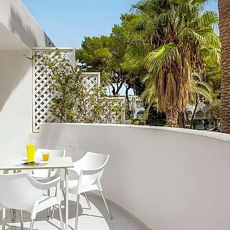 Hotel Tui Magic Life Cala Pada 4*
