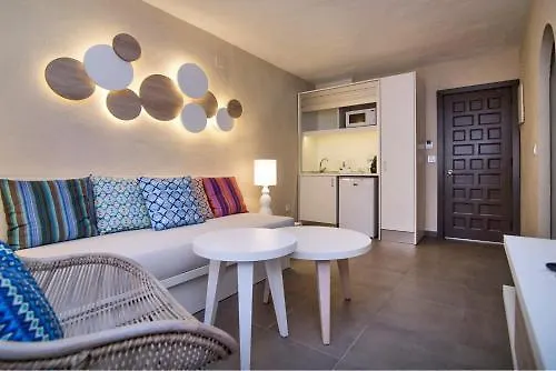 Hotel Tui Magic Life Cala Pada 4*