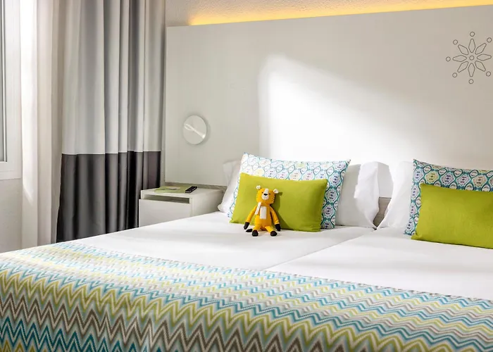 Tui Magic Life Cala Pada 4* Santa Eularia des Riu