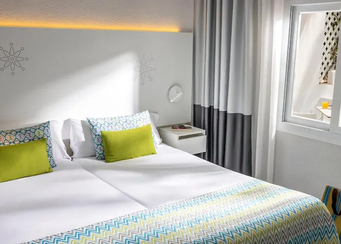 호텔 Tui Magic Life Cala Pada