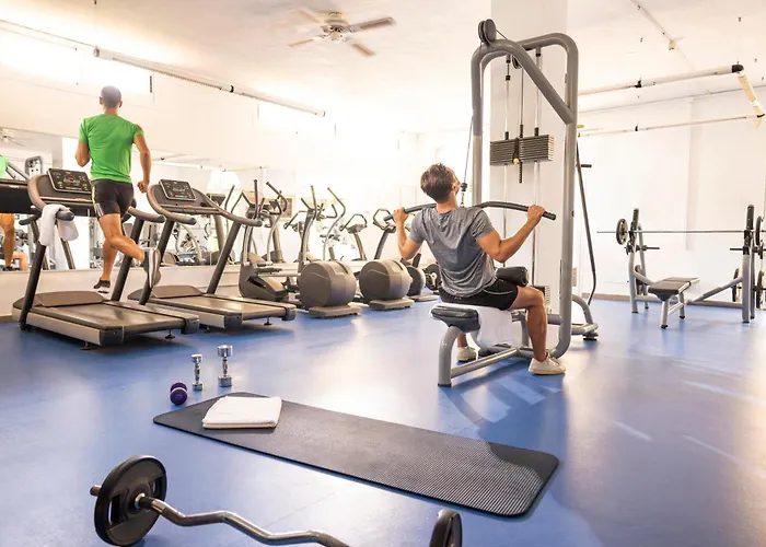 호텔 Tui Magic Life Cala Pada 4*