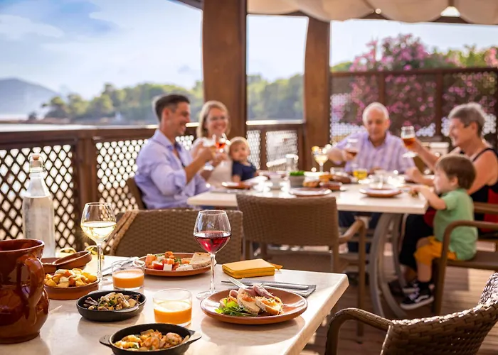 Tui Magic Life Cala Pada 산타 에우랄리아 데 리오